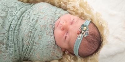 Georgies-newborn-shoot-73